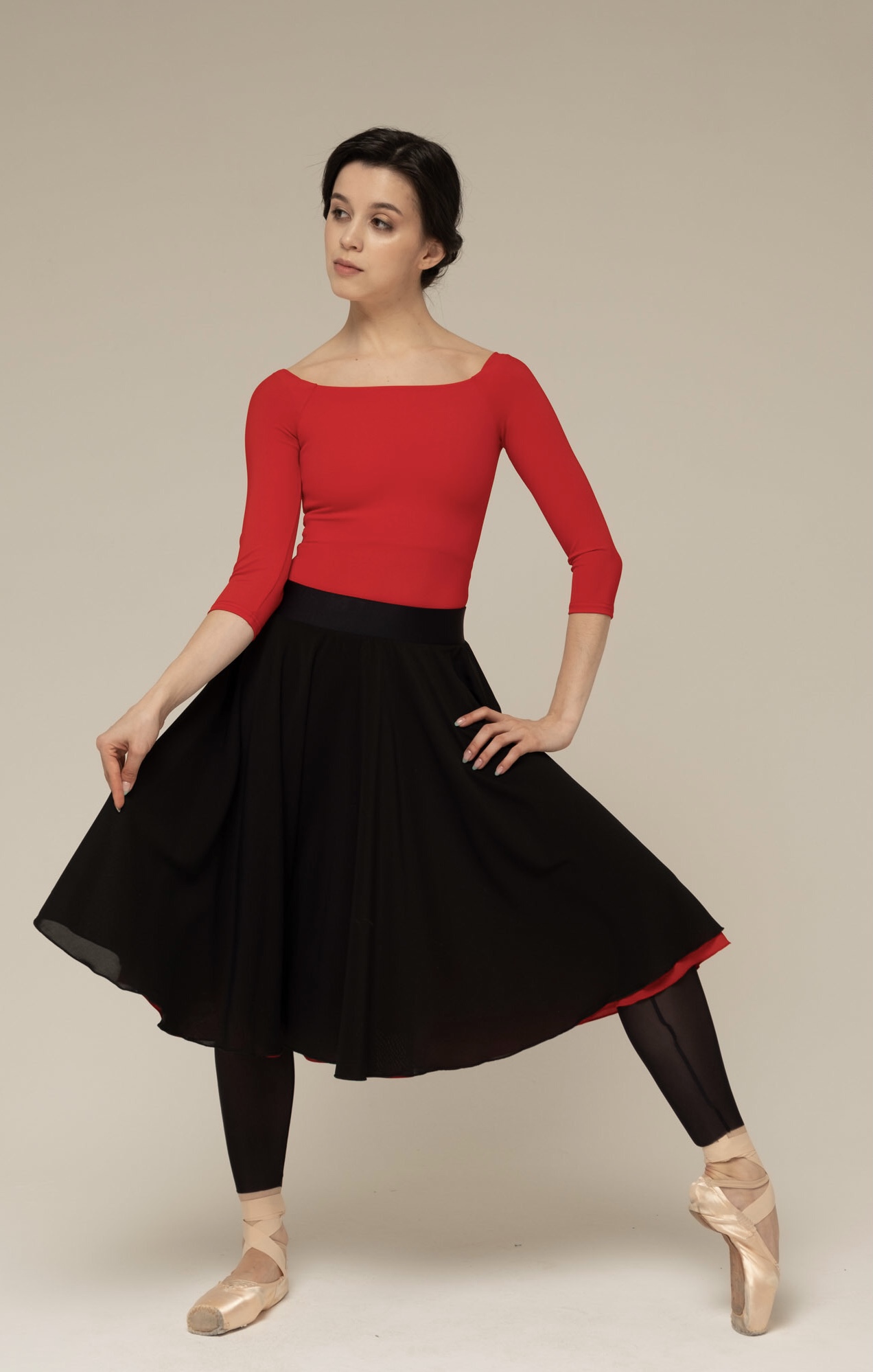 Petite jupe de danse fluide dégradée noir rouge - 15,90 €