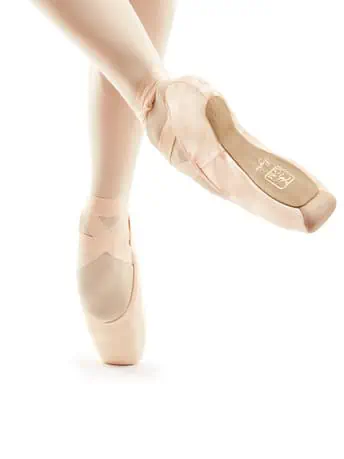 Pointes-Gaynor-Minden-Lyra-Sleek